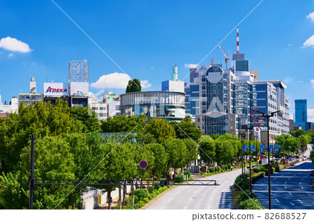 Scenery around Suidobashi Station in Tokyo 82688527