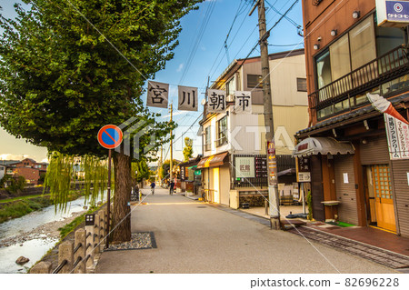 Gifu Prefecture Hida Takayama, old townscape 82696228