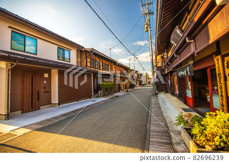 Gifu Prefecture Hida Takayama, old townscape 82696239