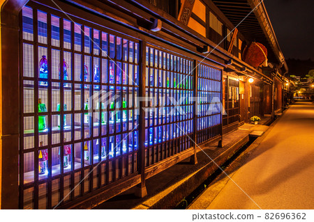 Gifu Prefecture Hida Takayama, old townscape 82696362