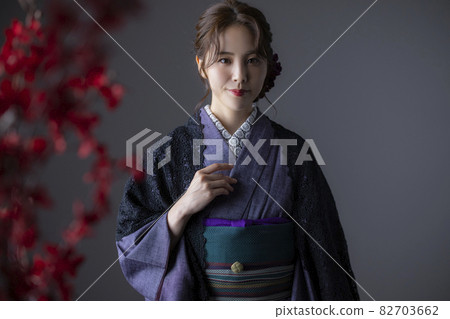 Tsumugi 黑色蕾絲披肩 82703662