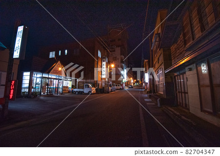 Shimokita Peninsula, Shimofuro Onsen town at night 82704347