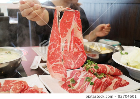 One individual face of the face, fresh red hot pot meat piece 82704601