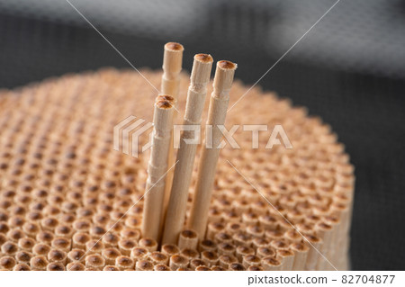 Toothpick 82704877