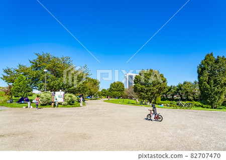 [神奈川縣] 蔚藍天空的海老名相模三河公園 82707470