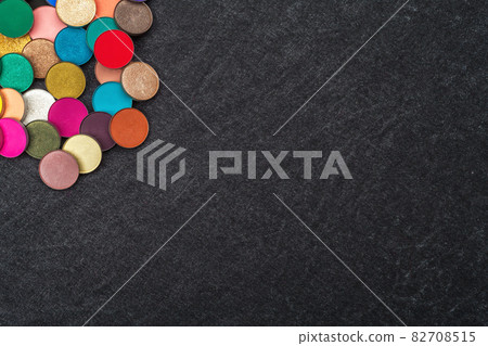 quantity of round colorful eyeshadows on gray background quantity of round colorful eyeshadows on gray background 82708515
