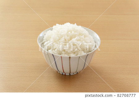 Rice bowl and rice 82708777