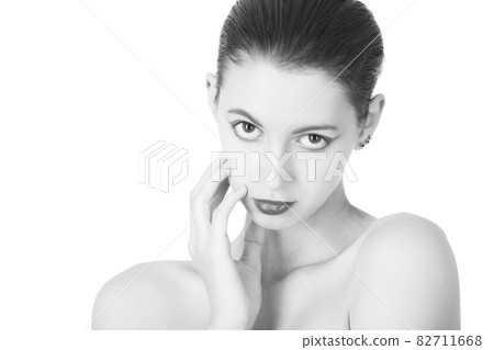 elegant beautiful woman elegant beautiful woman 82711668
