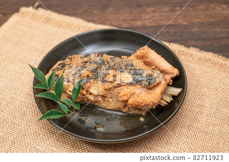 Boiled marbled flounder Boiled marbled flounder 82711923
