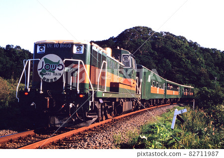 1998 釧路本線釧路濕原野鹿 1998 釧路本線釧路濕原野鹿 82711987