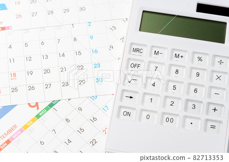 Business image Calculator and calendar Business image Calculator and calendar 82713353