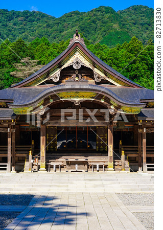 越後市一宮彌彥彌彥神社（新潟縣西神原郡彌彥村彌彥） 82713830