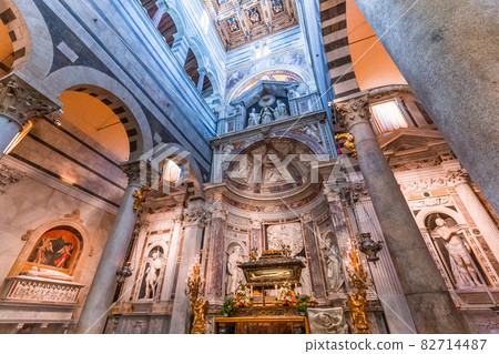 interiors and details of Pisa cathedral, Pisa, Italy 82714487