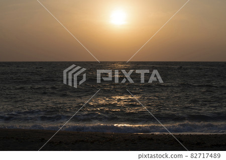 Sunset over the sea 82717489