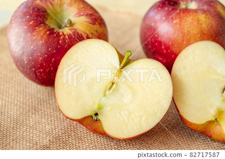 Shinshu apple autumn 82717587