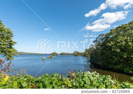 Onuma_Lake_Nakajima_Blue Sky_Hakodate_New Three Views of Japan 82720069