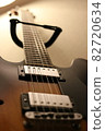  Electric guitar 82720634
