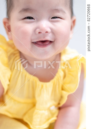 parenting lifestyle baby children 82720668