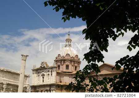 Church of St. Luke Martina 82721004