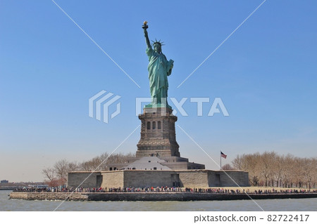 the statue of Liberty the statue of Liberty 82722417
