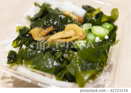 Delicious seaweed salad Delicious seaweed salad 82723150
