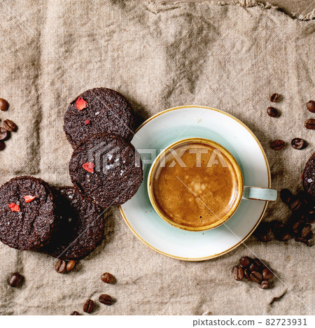 Homemade dark chocolate salted brownies cookies with coffee Homemade dark chocolate salted brownies cookies with coffee 82723931