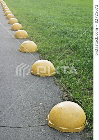 Group of the concrete traffic limiters Group of the concrete traffic limiters 82725072