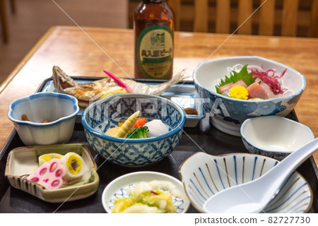 溫泉旅館用餐 溫泉旅館用餐 82727730