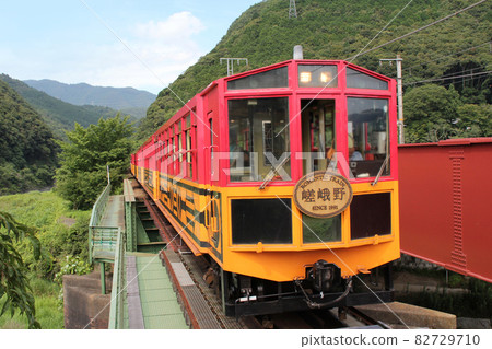 Trolley train 82729710