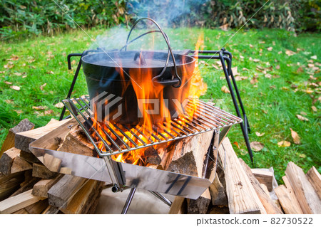 Fire dishes Fire dishes 82730522