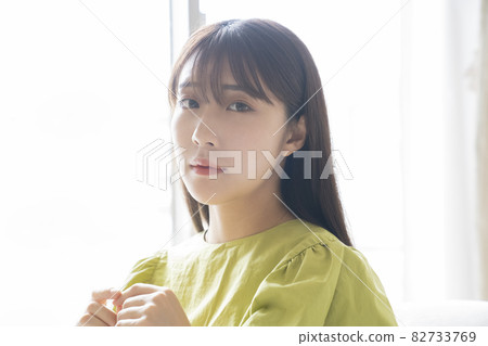 女仕女肖像 82733769
