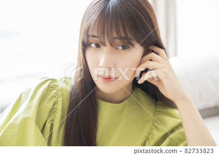 Woman beauty portrait Woman beauty portrait 82733823