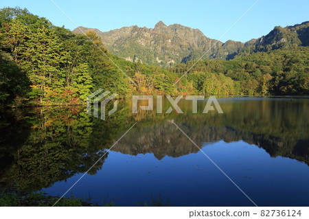 Kagamiike [Togakushi, Nagano City] ・ Myoko Togakushi Mountains National Park 82736124