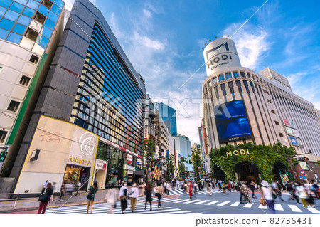 Tokyo cityscape of Japan, overlooking the scrambled intersection and modi in Jinnan 1-chome Tokyo cityscape of Japan, overlooking the scrambled intersection and modi in Jinnan 1-chome 82736431