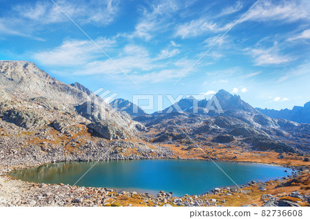 Mountains lake Mountains lake 82736608