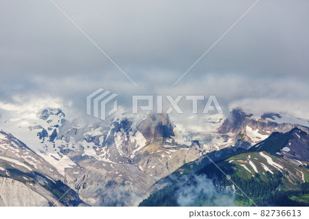 Mountains in Washington 82736613