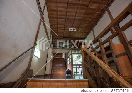 Scenery of a hot spring inn Scenery of a hot spring inn 82737436