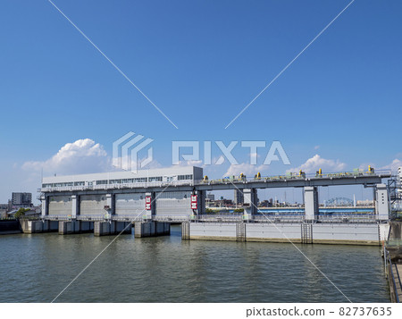 東京都江戶川區新中川今井水門 東京都江戶川區新中川今井水門 82737635