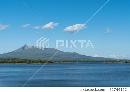 Onuma Quasi-National Park_Komagatake_Active Volcano Onuma Quasi-National Park_Komagatake_Active Volcano 82744132