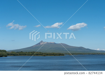 Onuma Quasi-National Park_Komagatake_Active Volcano Onuma Quasi-National Park_Komagatake_Active Volcano 82744134