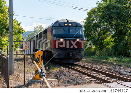 Freight train _ train _ railroad _ transportation _ railroad track Freight train _ train _ railroad _ transportation _ railroad track 82744537
