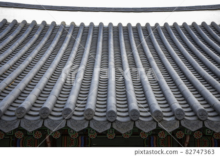 瓦屋頂 瓦屋頂 82747363