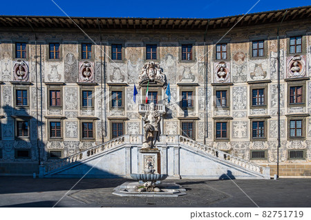 Palazzo della Carovana in Knights' Square, Pisa Palazzo della Carovana in Knights' Square, Pisa 82751719