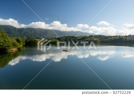 鹽湖早晨 鹽湖早晨 82752226
