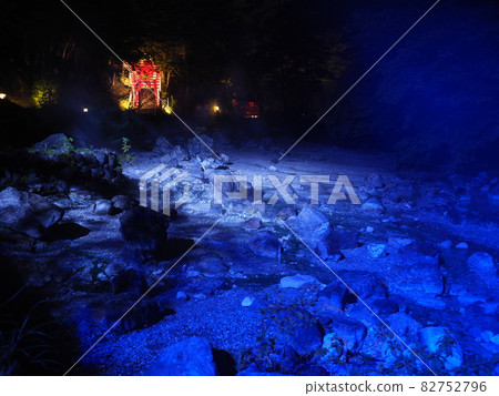 [Kusatsu Onsen] Night view of Sainokawara Park 82752796