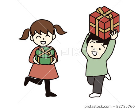Girls and boys happy to receive gifts 82753760