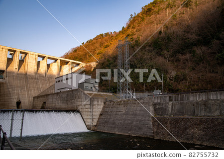 岡山縣吉井川上游大壩番茄大壩 82755732