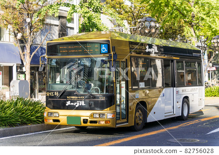名古屋榮廣小路街目黑市巴士 82756028