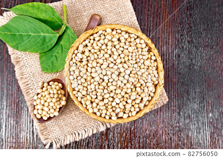 Soybeans in wicker bowl with leaf on board top Soybeans in wicker bowl with leaf on board top 82756050