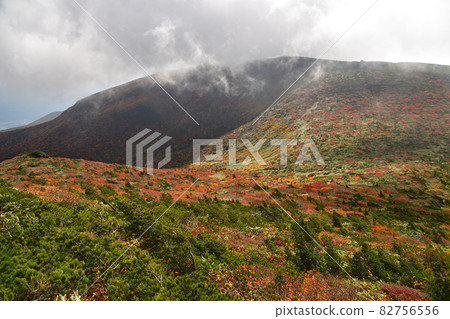 秋天的阿達特拉山脈 秋天的阿達特拉山脈 82756556